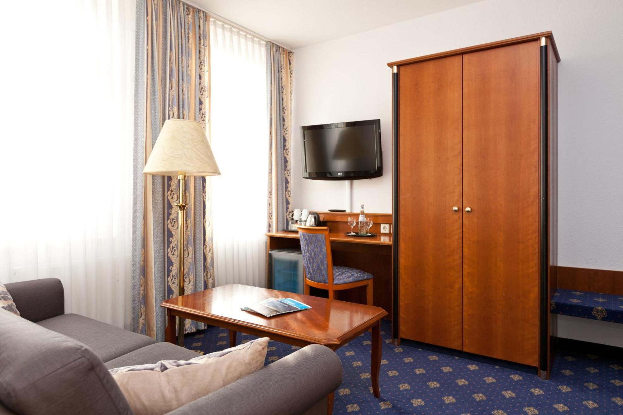 Hotel Fuer Dich Waren  Rum bild